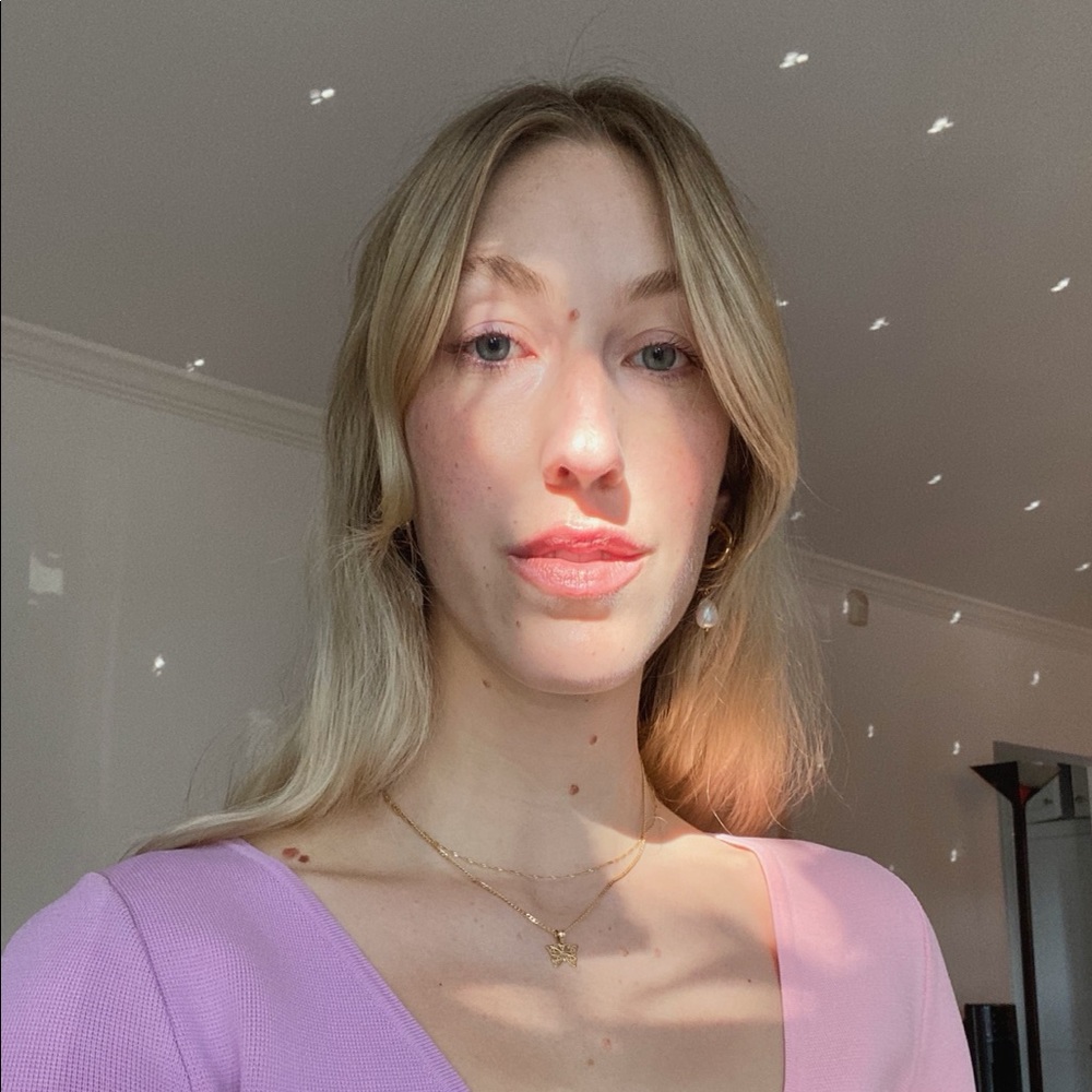 Meet your Posher, Emily